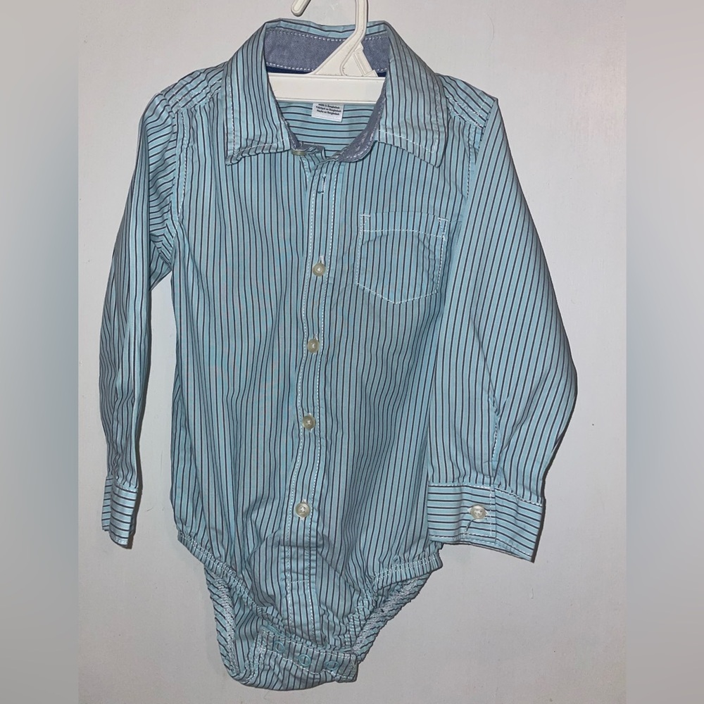 Carters 24 months Dress Shirt with Snap closure perfect for Easter